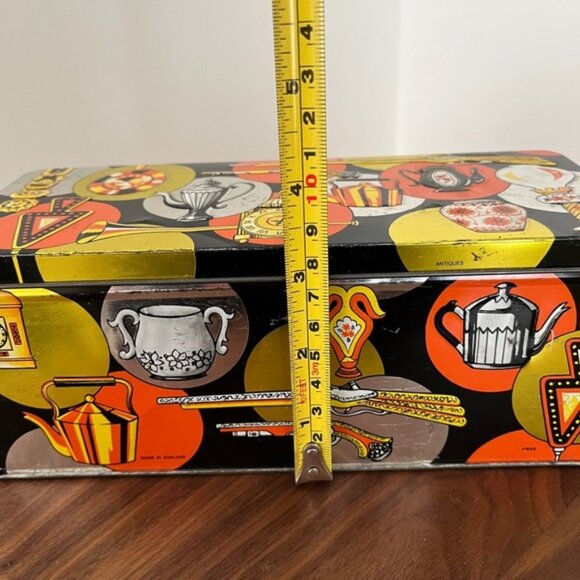 VINTAGE HB & S Biscuit Rectangular Tin Hinged Lid Antiques Motif Made England - Picture 12 of 13